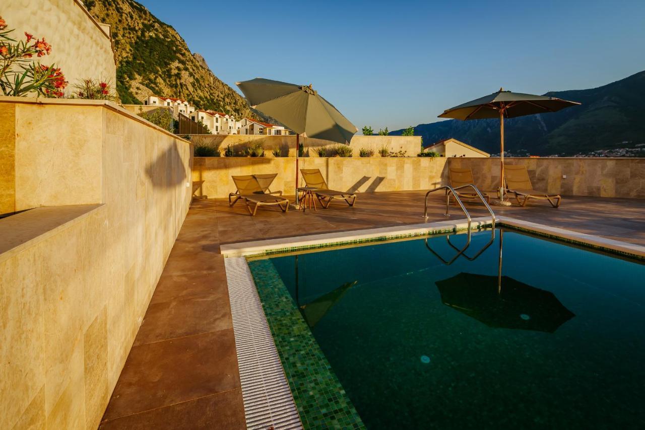 Apartments Casa Delone コトル エクステリア 写真