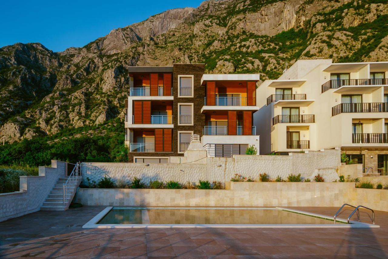 Apartments Casa Delone コトル エクステリア 写真