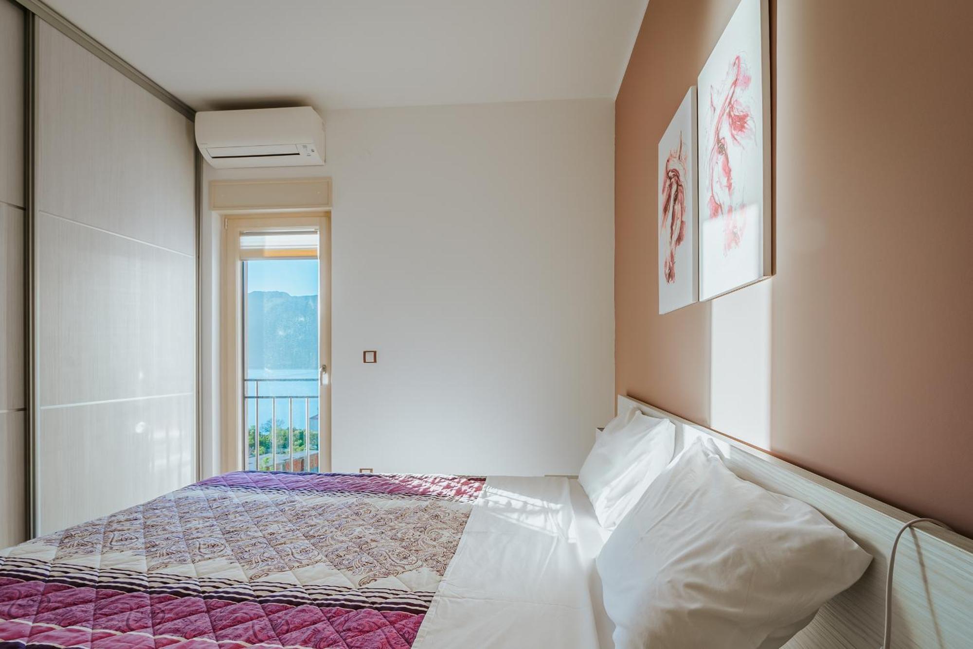 Apartments Casa Delone コトル 部屋 写真