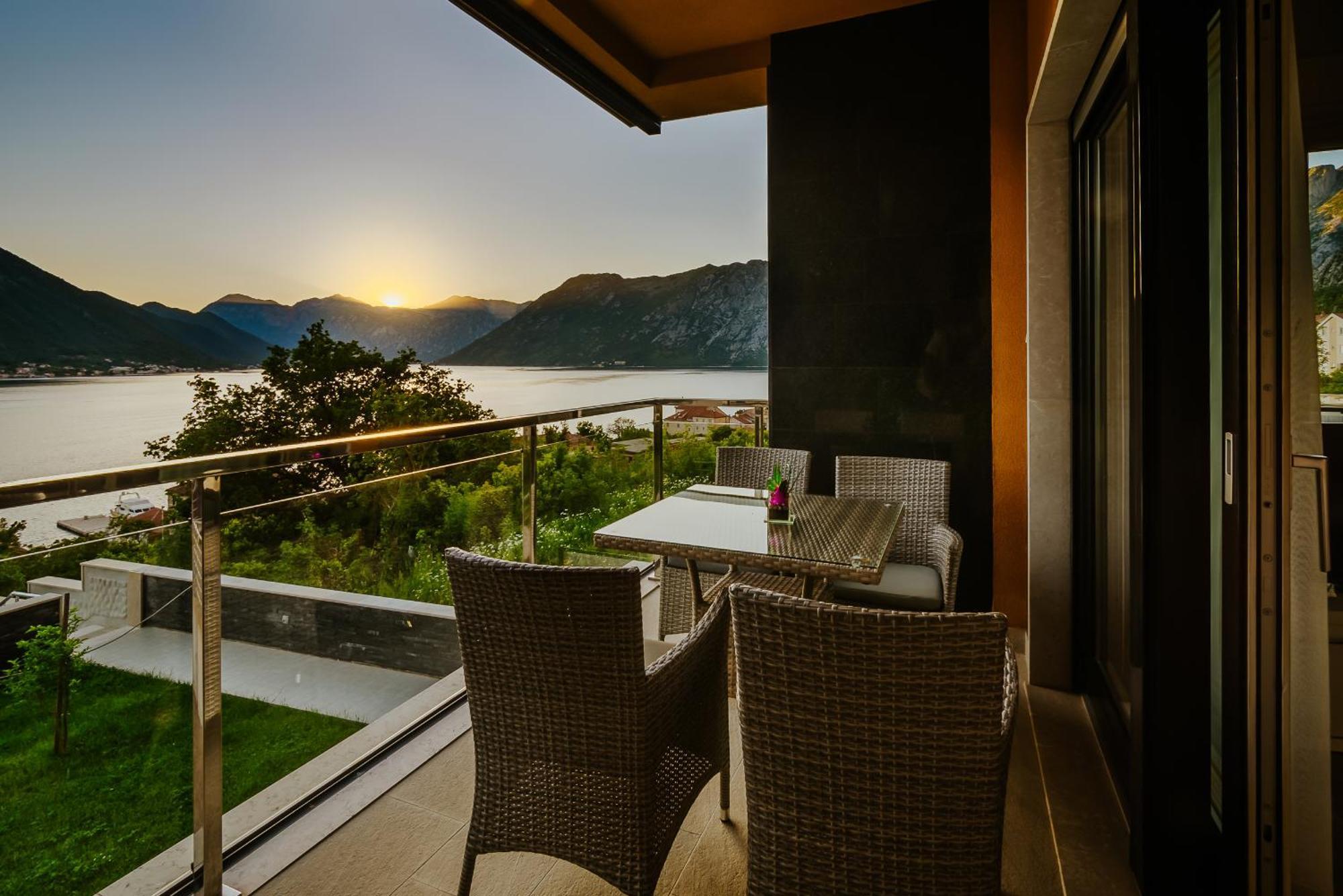 Apartments Casa Delone コトル 部屋 写真