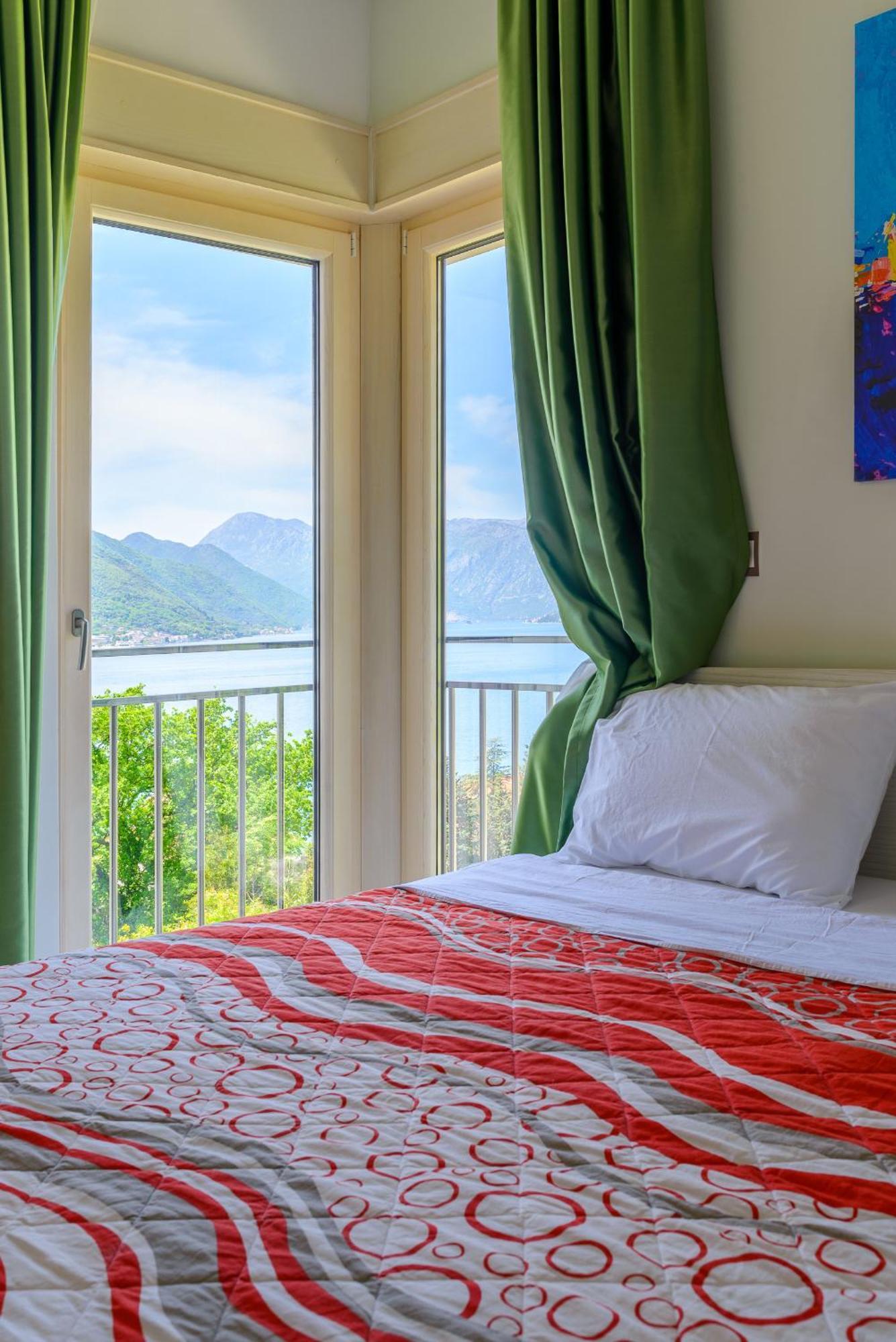 Apartments Casa Delone コトル 部屋 写真