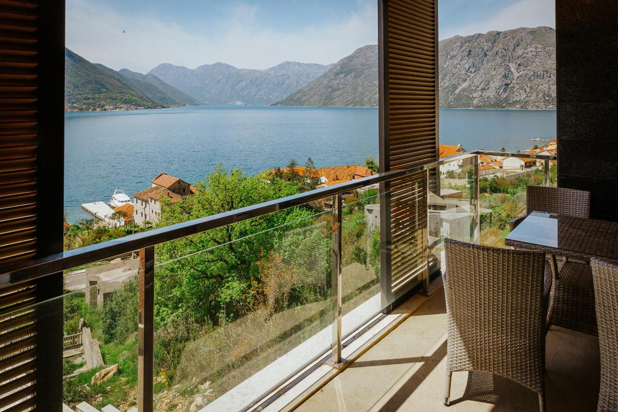 Apartments Casa Delone コトル 部屋 写真