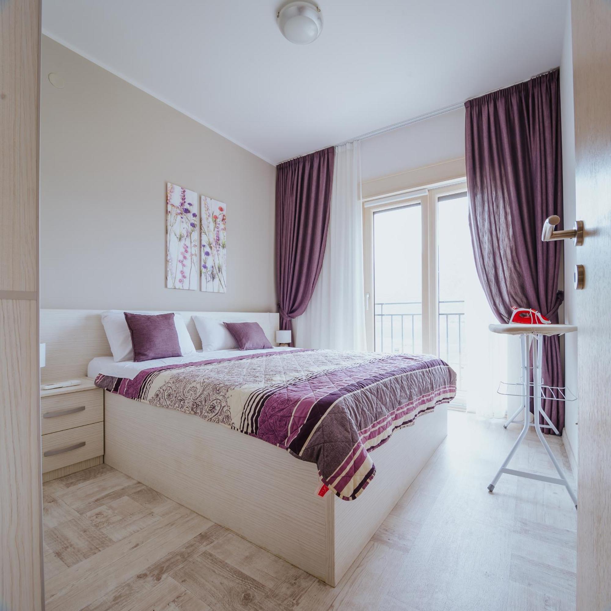 Apartments Casa Delone コトル 部屋 写真